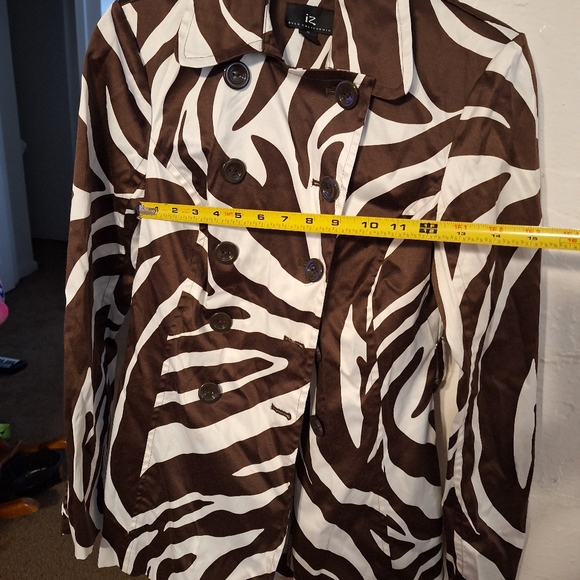 Jacket - Picture 5 of 7